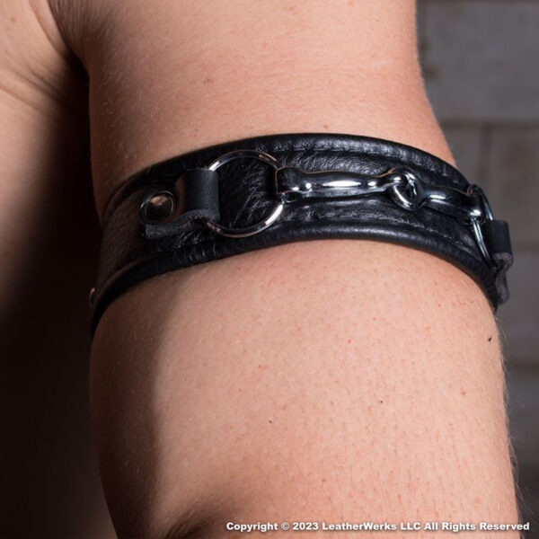 Snaffle Armband