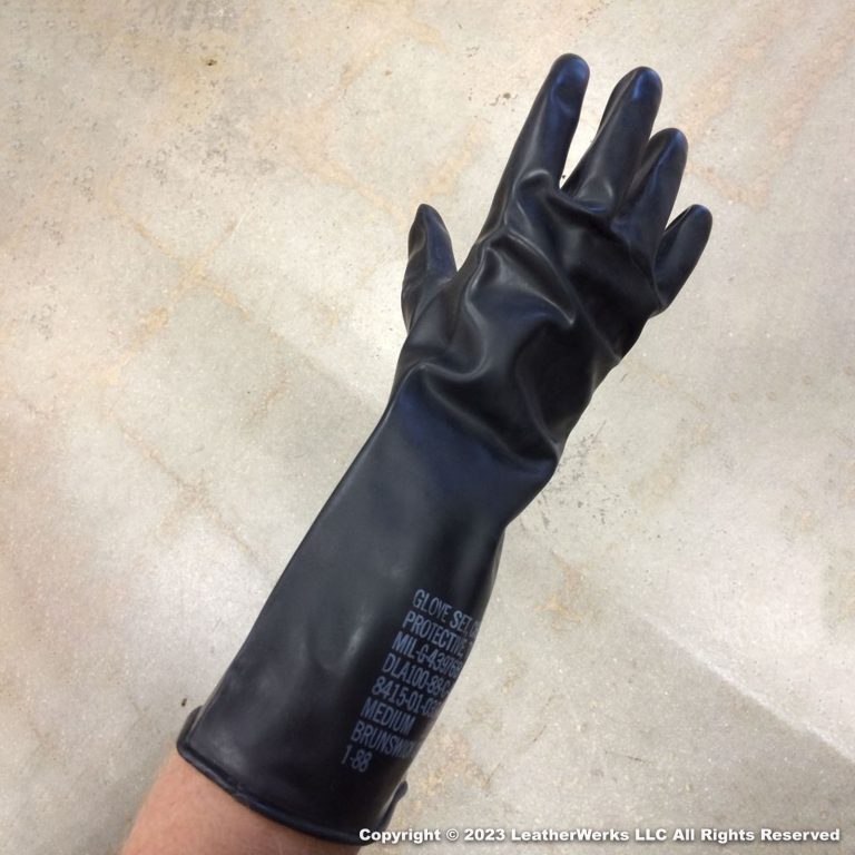 Heavy Duty Black Rubber Gloves