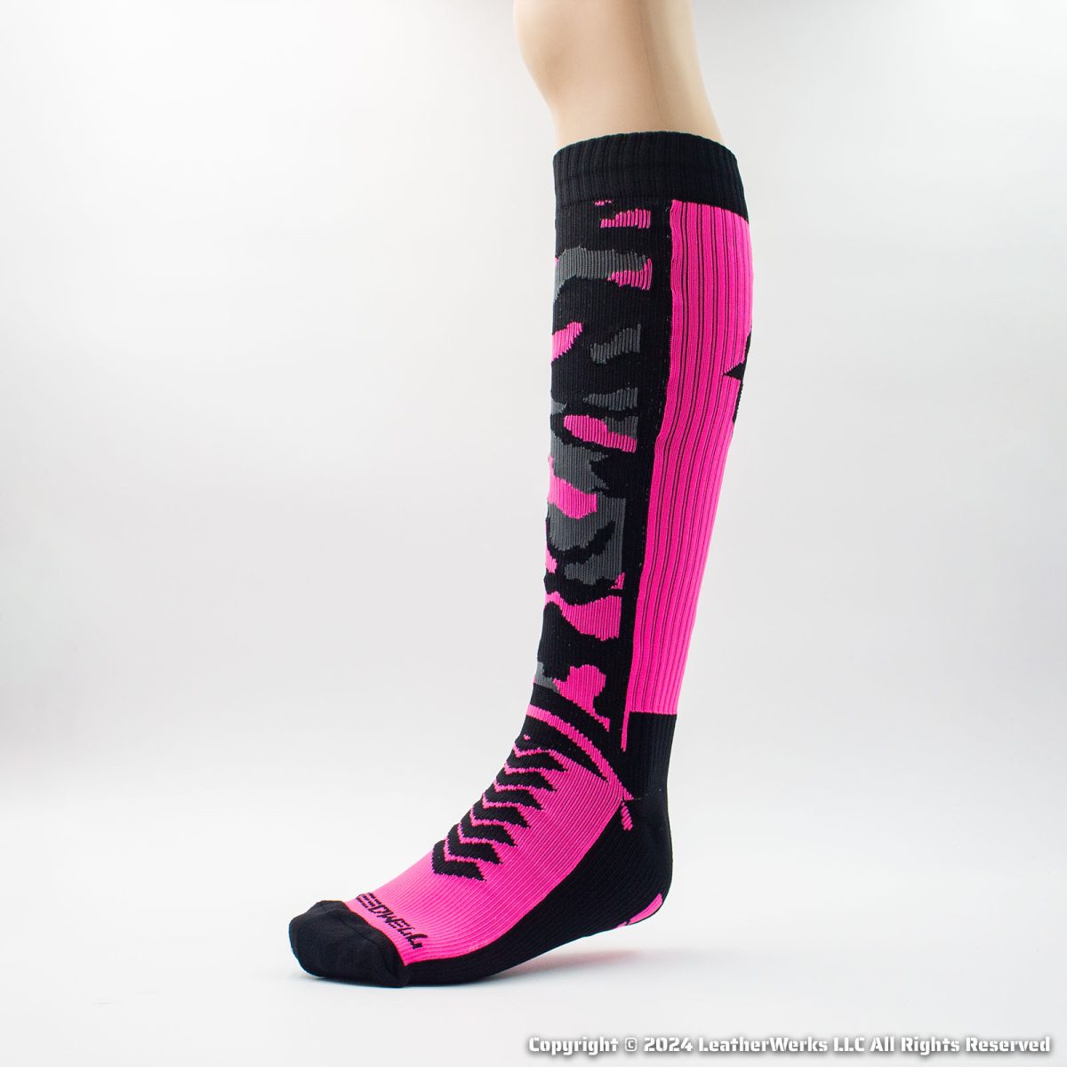 Breedwell Neo Camo Sock Pink Lateral