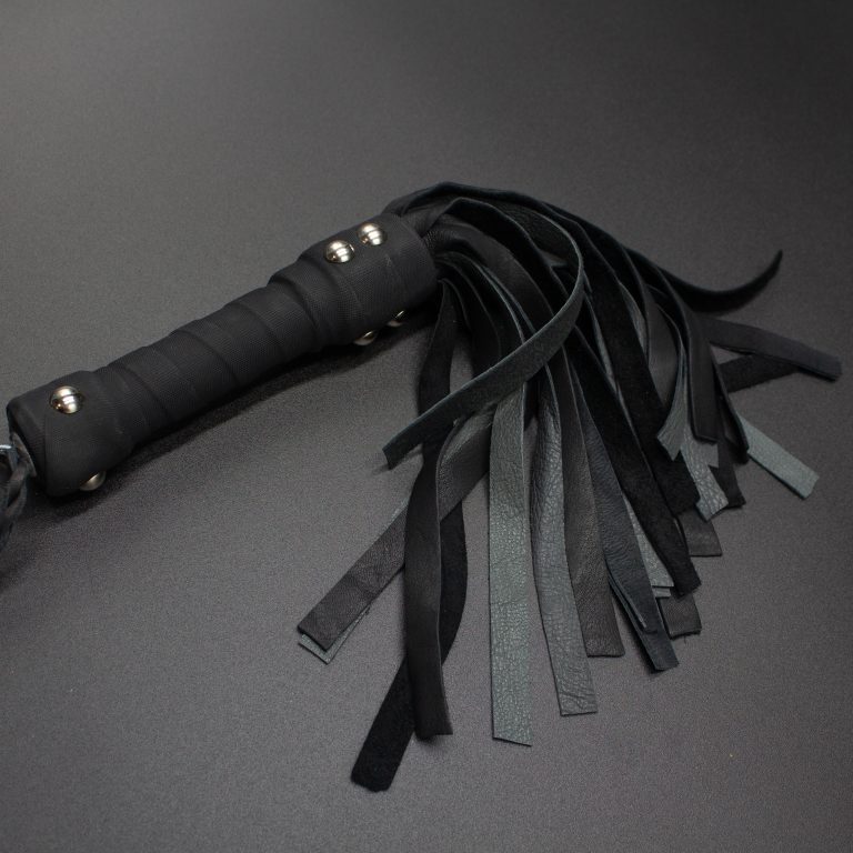 Handy Black and Gray Deer Flogger