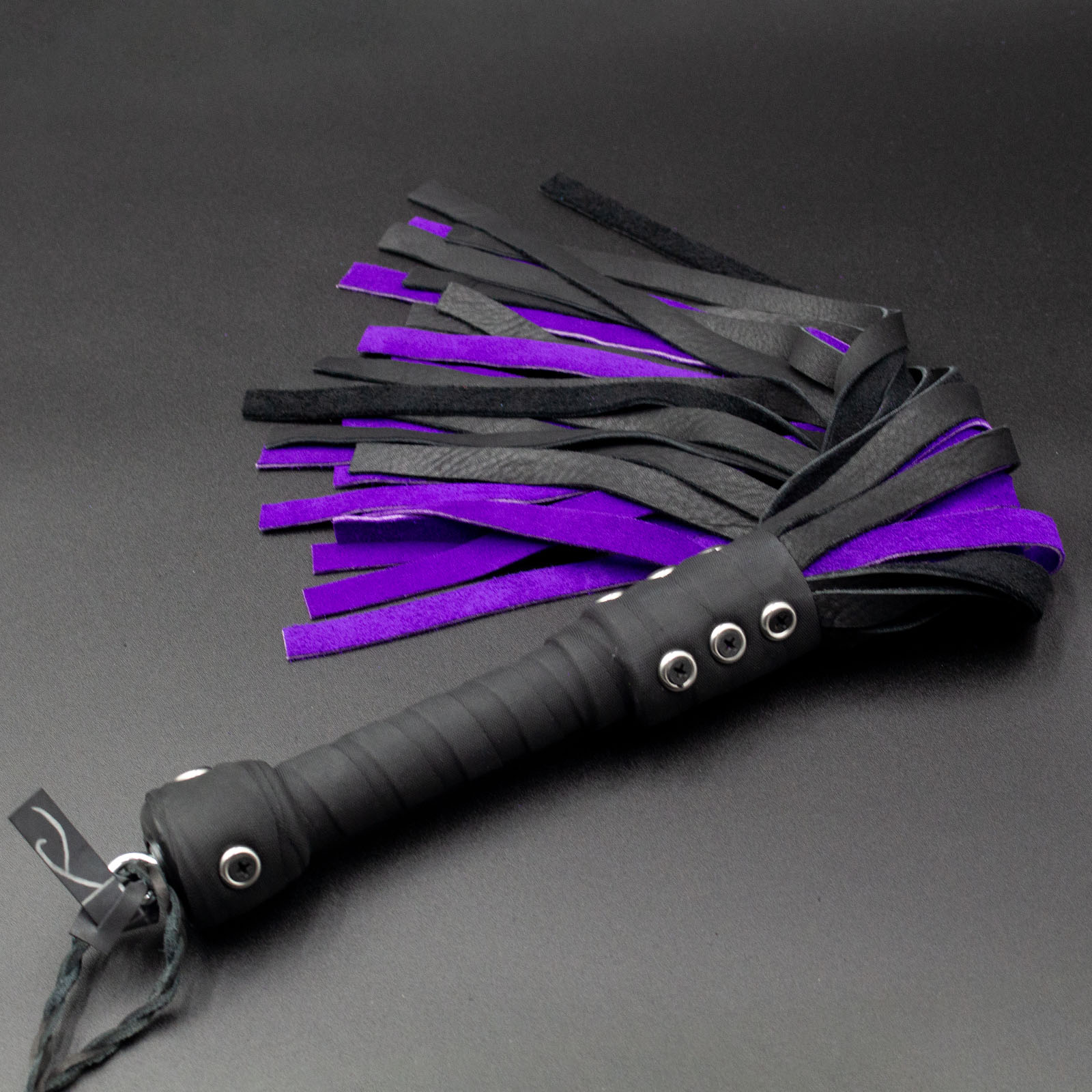 Mid Sized Elk Suede Black Purple