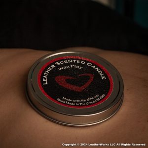 12306141 Wax Play Candle Leather Scent 1
