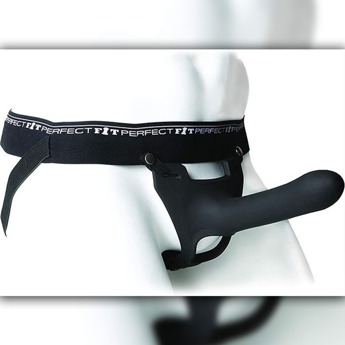 Zoro 5.5 Strap On Black